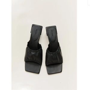 ST AGNI - Block Heel - Black - Never worn
